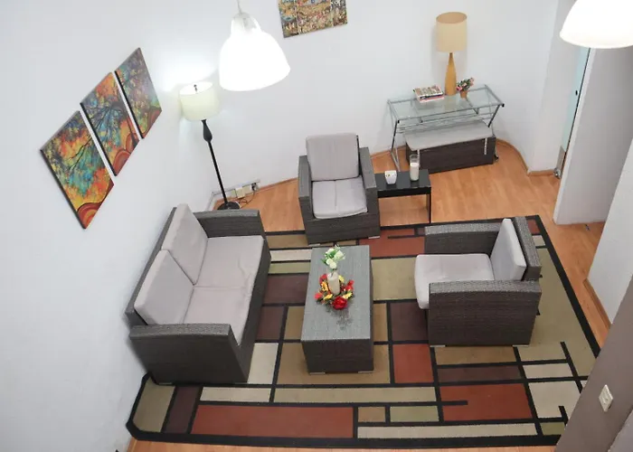 Hostel Privada Con Terraza En Polanco.